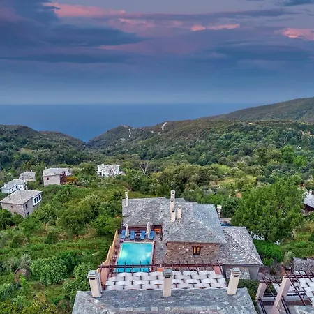 Petradi Hotel
