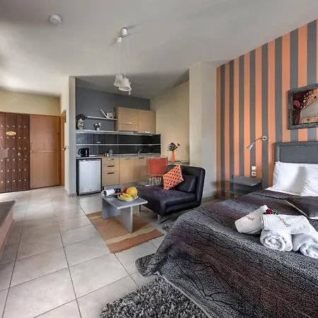 Petradi Hotel 3*